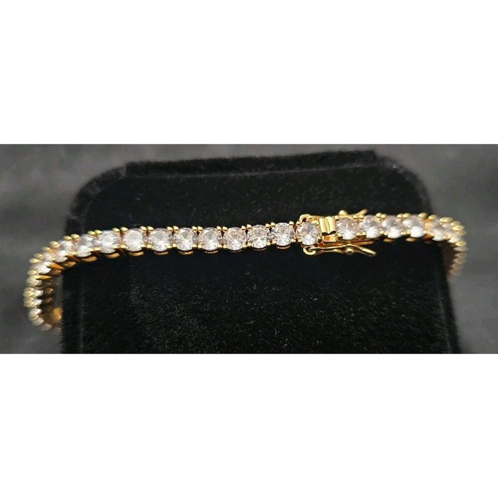 Gold plated Tennis Bracelet 9inch Cubic Zirconia Prong Setting velvet box
